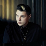 John Newman ���������� ���� �������� ������ Tribute � �����-���������� � ������