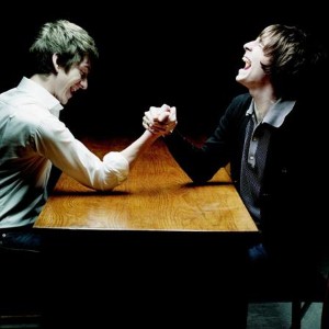 ����� ���� ������������� � Arctic Monkeys �� ����� ��������� V