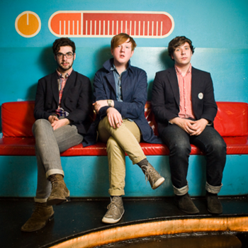 Two Door Cinema Club �������� � �����-���������� � ������