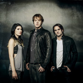 Sick Puppies ���������� ���� ����� ��������� ������  Connect  � ������ � �������