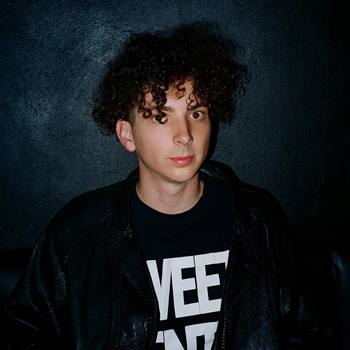 Youth Lagoon ���������� � ������ ����� ������  Savage Hills Ballroom 